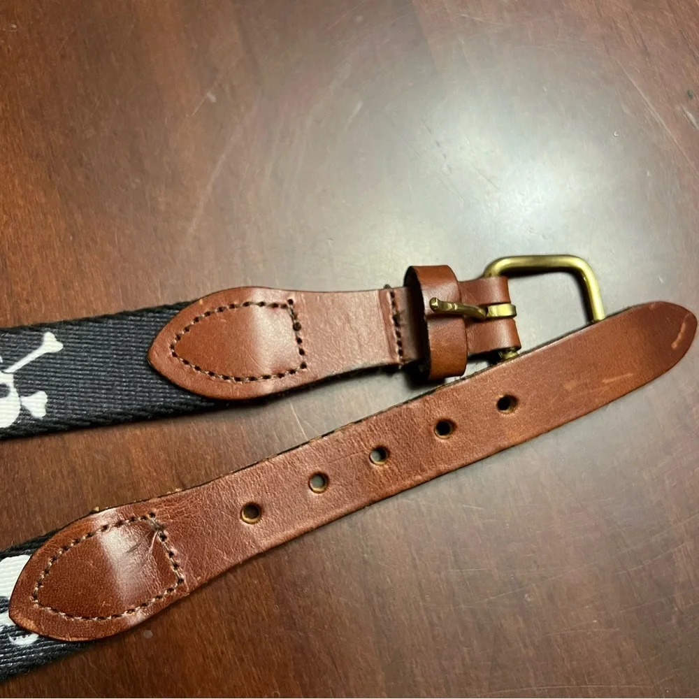 Jolly Roger's crossbones belt children's black with brown leather trim EUC